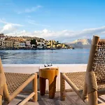 شقة Evgenias Sea House *